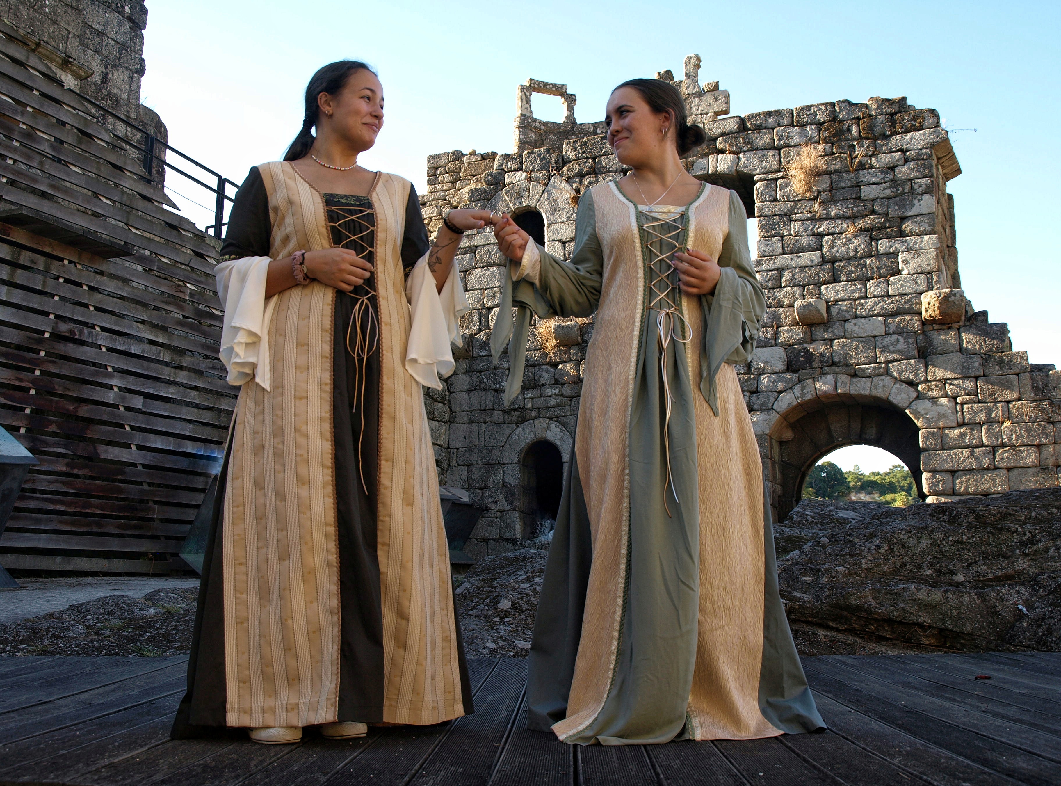 BEGUINAS | Ropa Medieval